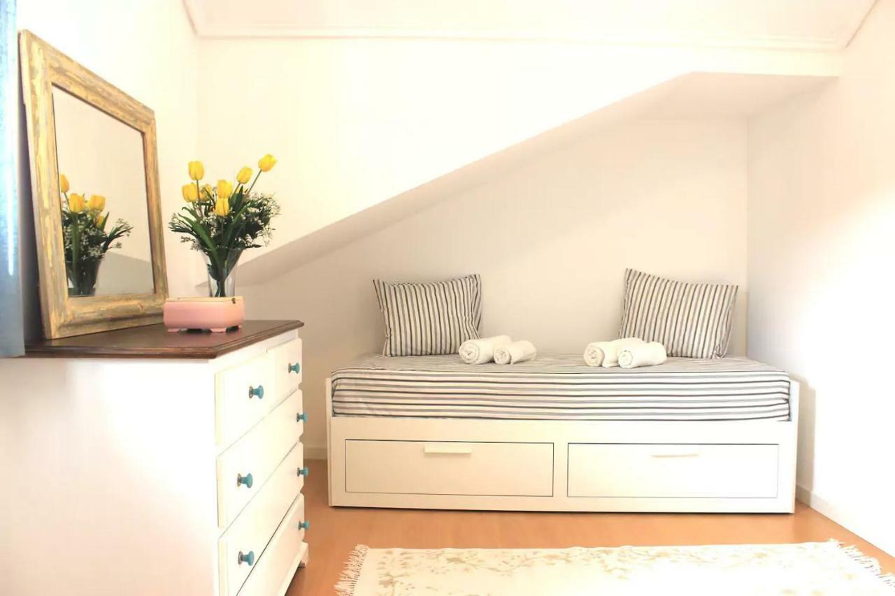 Lovely Apartment In The Center Of Aveiro Exterior foto