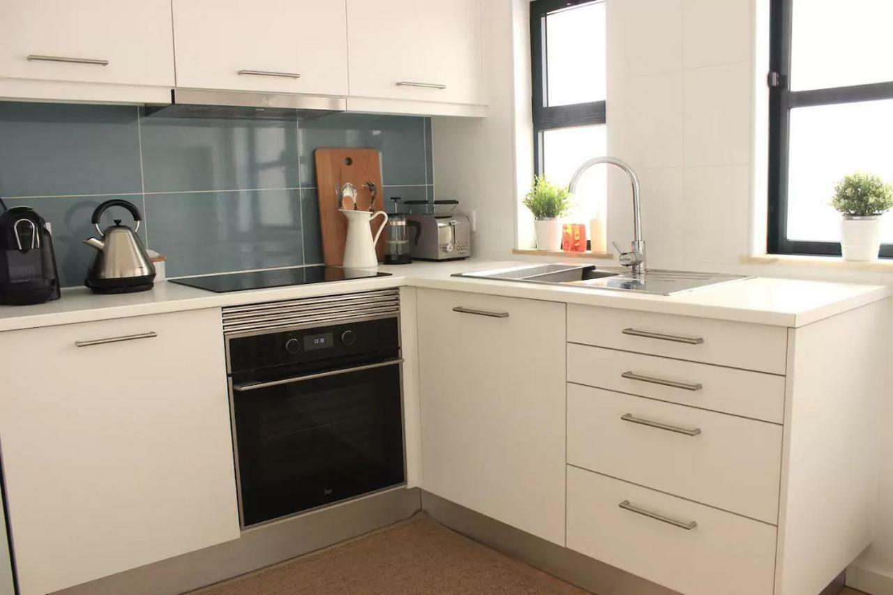 Lovely Apartment In The Center Of Aveiro Exterior foto